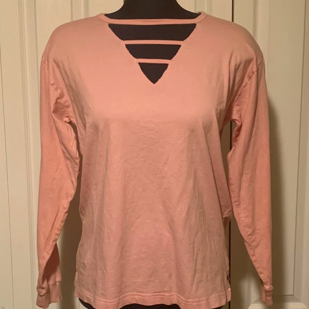 PINK V-neck Cutout Long Sleeved Shirt